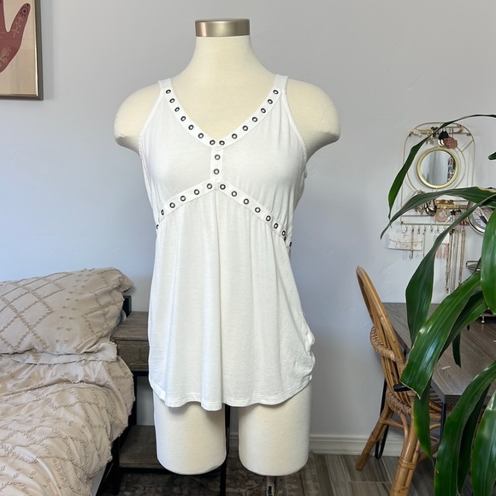 White flowy tank top with grommet detail MAIRICES